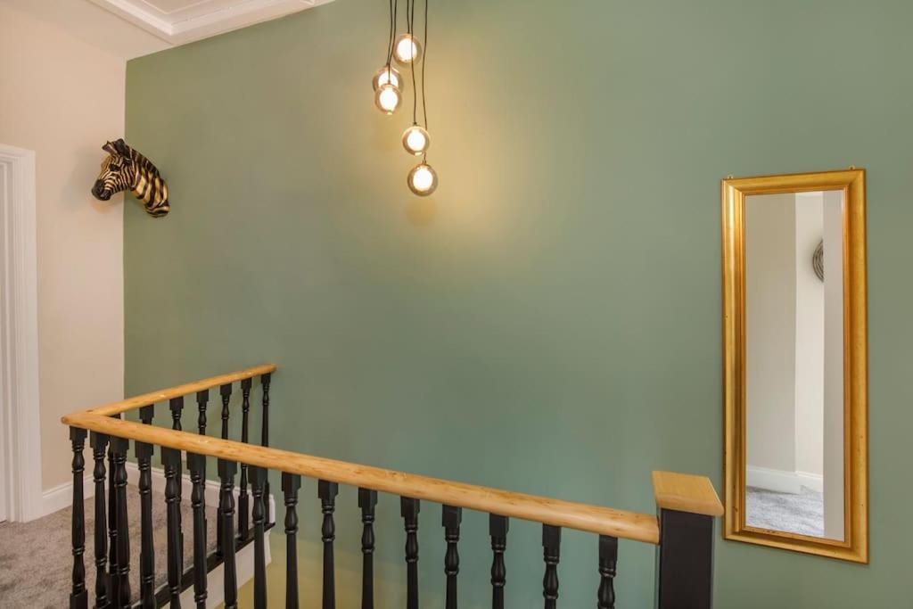The Milton - Stylish Terraced Villa York Exterior photo